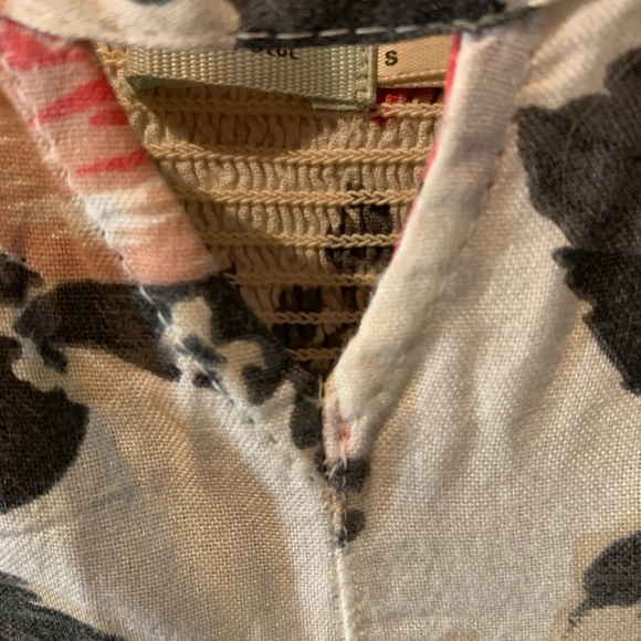 Adorable floral dress/shirt with pockets - Picture 5 of 14